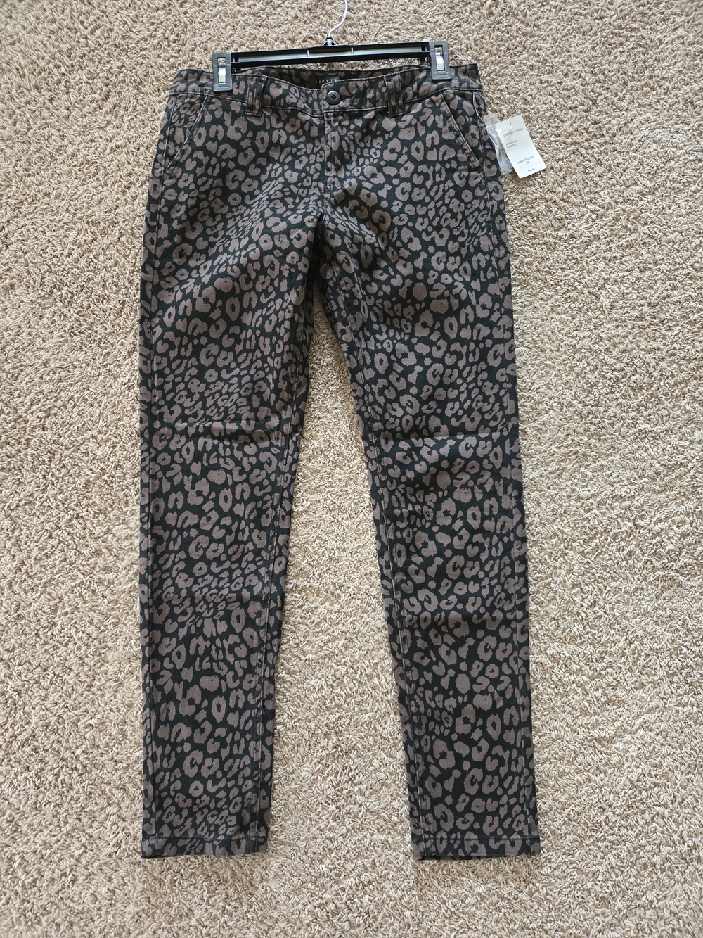 Women's Leopard Print Skinny Jeans - Black and Brown